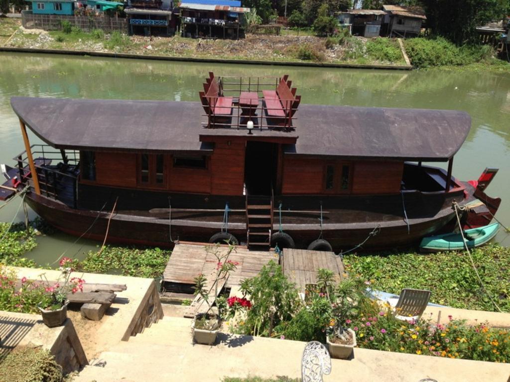 Ayothaya Riverside House Аюттхая Номер фото