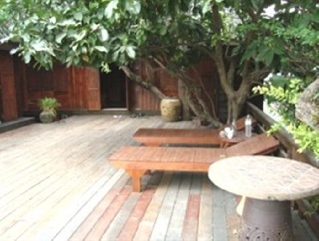 Ayothaya Riverside House Аюттхая Экстерьер фото